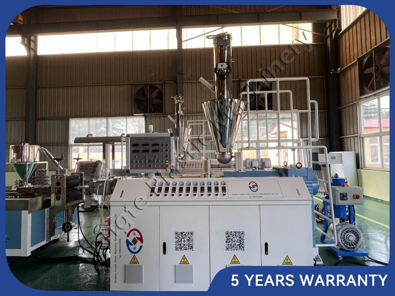 Wood Plastic WPC Decking Extrusion Machine