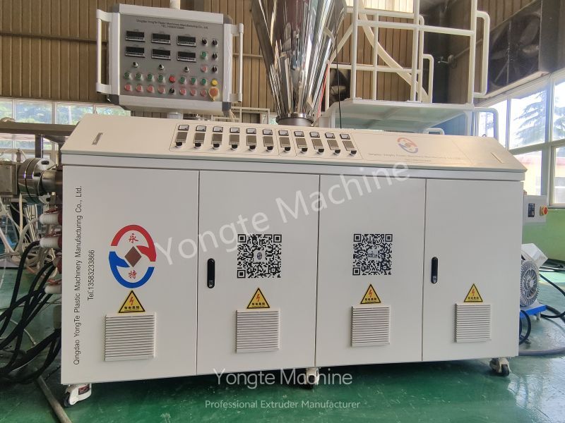 Plastic Extrusion Machine