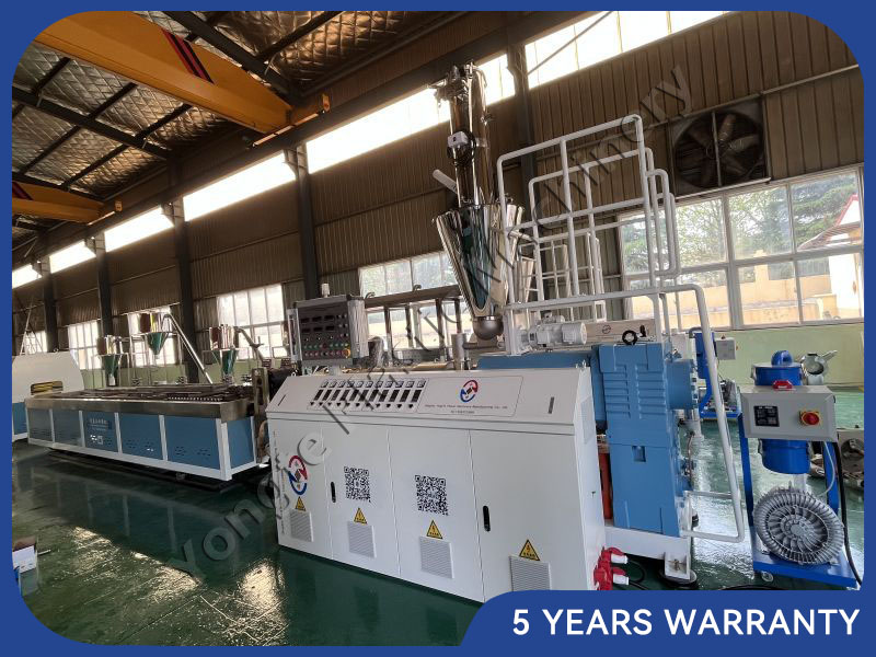 WPC Decking Production Machine