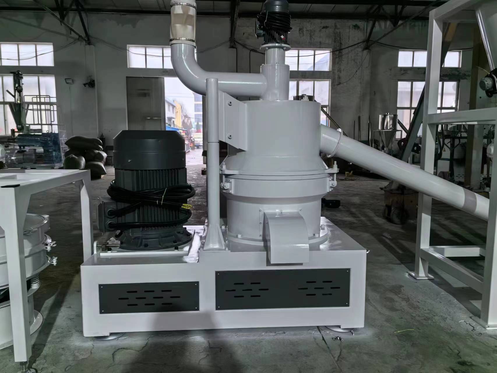 Wood Powder Pulverizer Machine