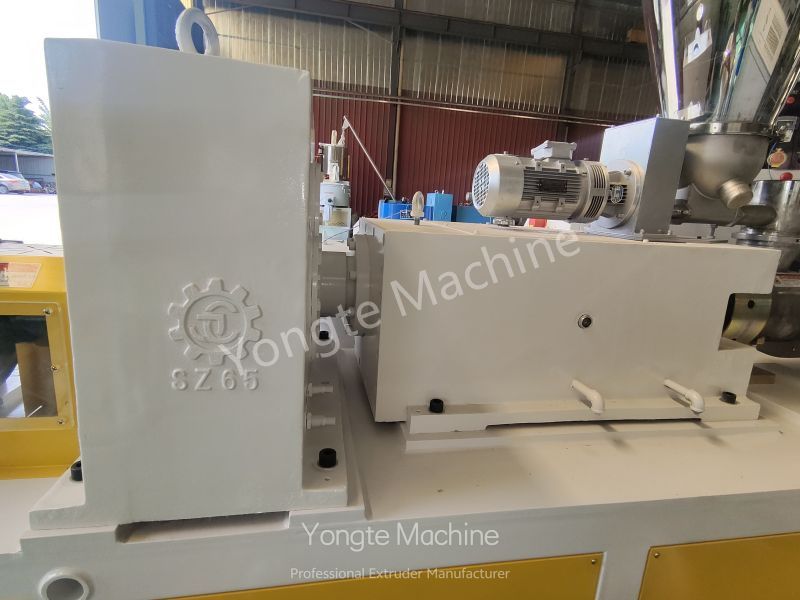 Conical Twin Screw Extruder Machine